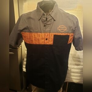Harley Davidson Genuine Shop Shirt Men's Medium.  FF98